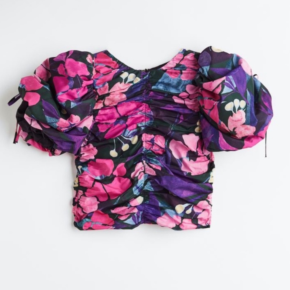 HM H&M pink and purple floral puff sleeve‎ blouse size medium statement fun